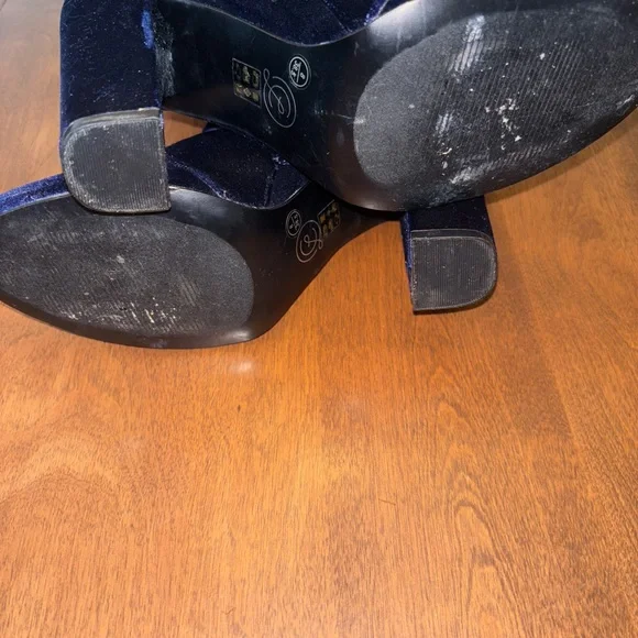 Elegant Navy Velvet Knee-High Boots - Picture 9 of 9